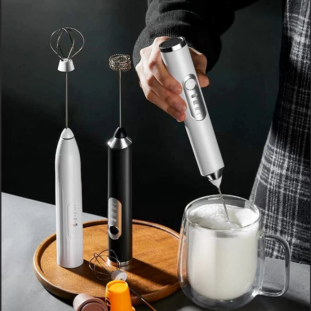 Batedor Misturador Mixer Elétrico para Bebidas Leite Café Clara portátil de O Cozuti