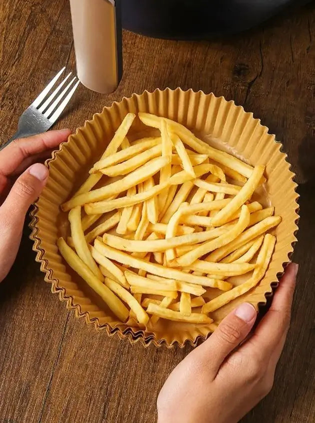 Kit 50 Forro De Papel Descartável Especial P/ Air Fryer Fritadeira para Cozinha Cozuti