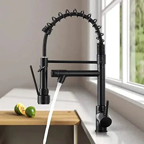 Torneira de cozinha embutida na parede, spray flexível, moderna Cozuti