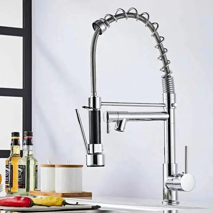 Torneira de cozinha embutida na parede, spray flexível, moderna Cozuti